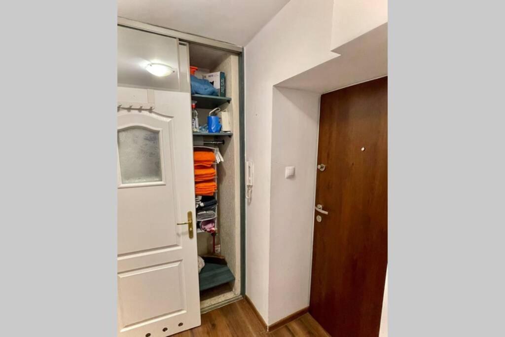Apartamento Orange Metro Fast Wifi 1Gbs Big Tv Hbo Appletv Varsovia Exterior foto